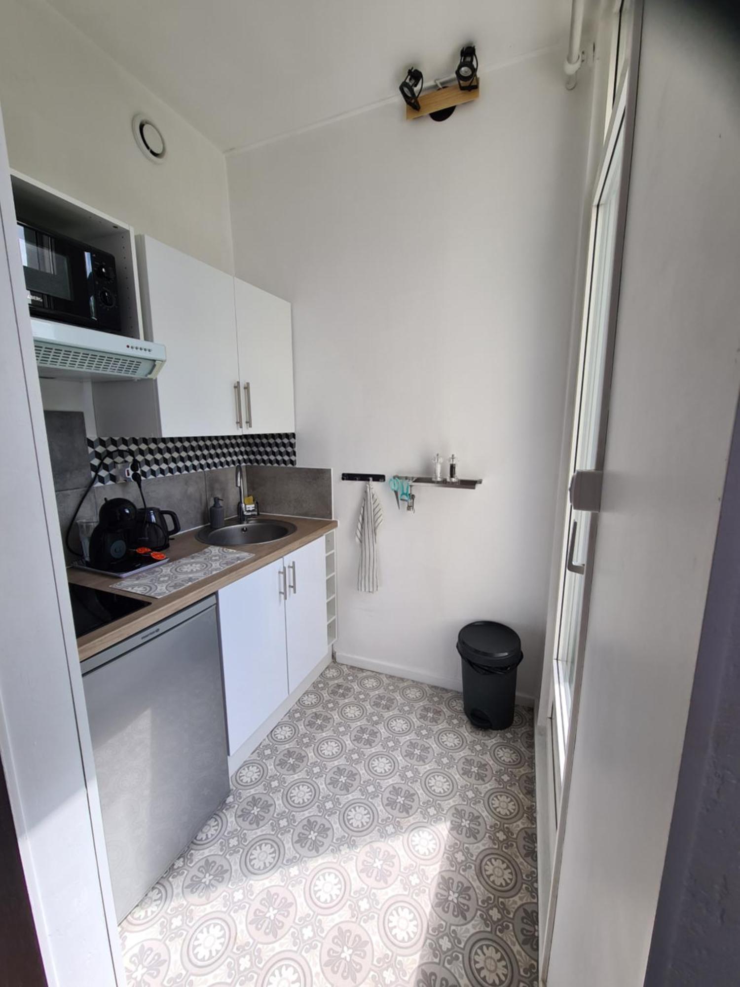 Studio Avec Terrasse Et Place De Parking Toulouse Bagian luar foto
